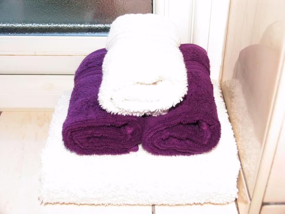 Must See, Quality 1 Bed, Romford, 20 Mins C.London ภายนอก รูปภาพ