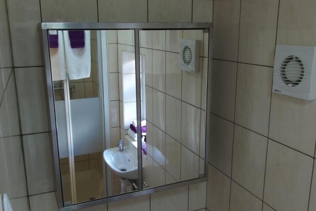 Must See, Quality 1 Bed, Romford, 20 Mins C.London ภายนอก รูปภาพ